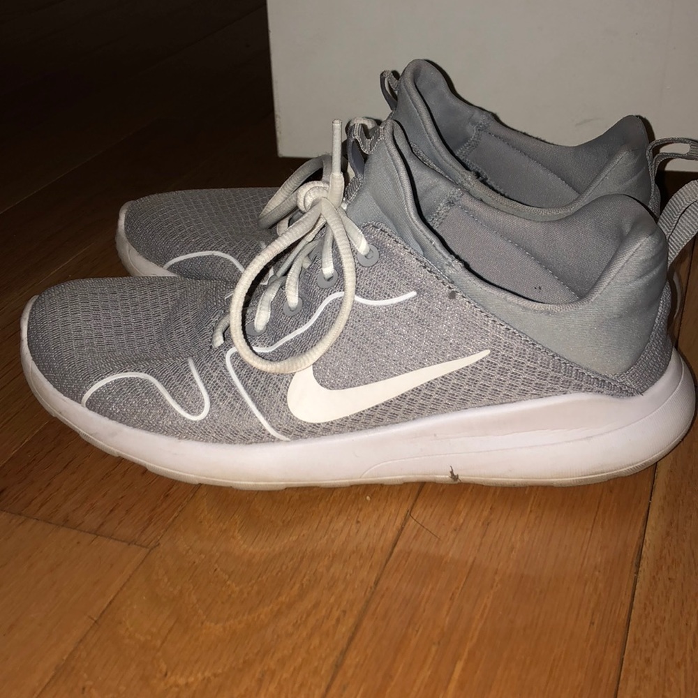 Nike women’s running shoes. Waterproofed.